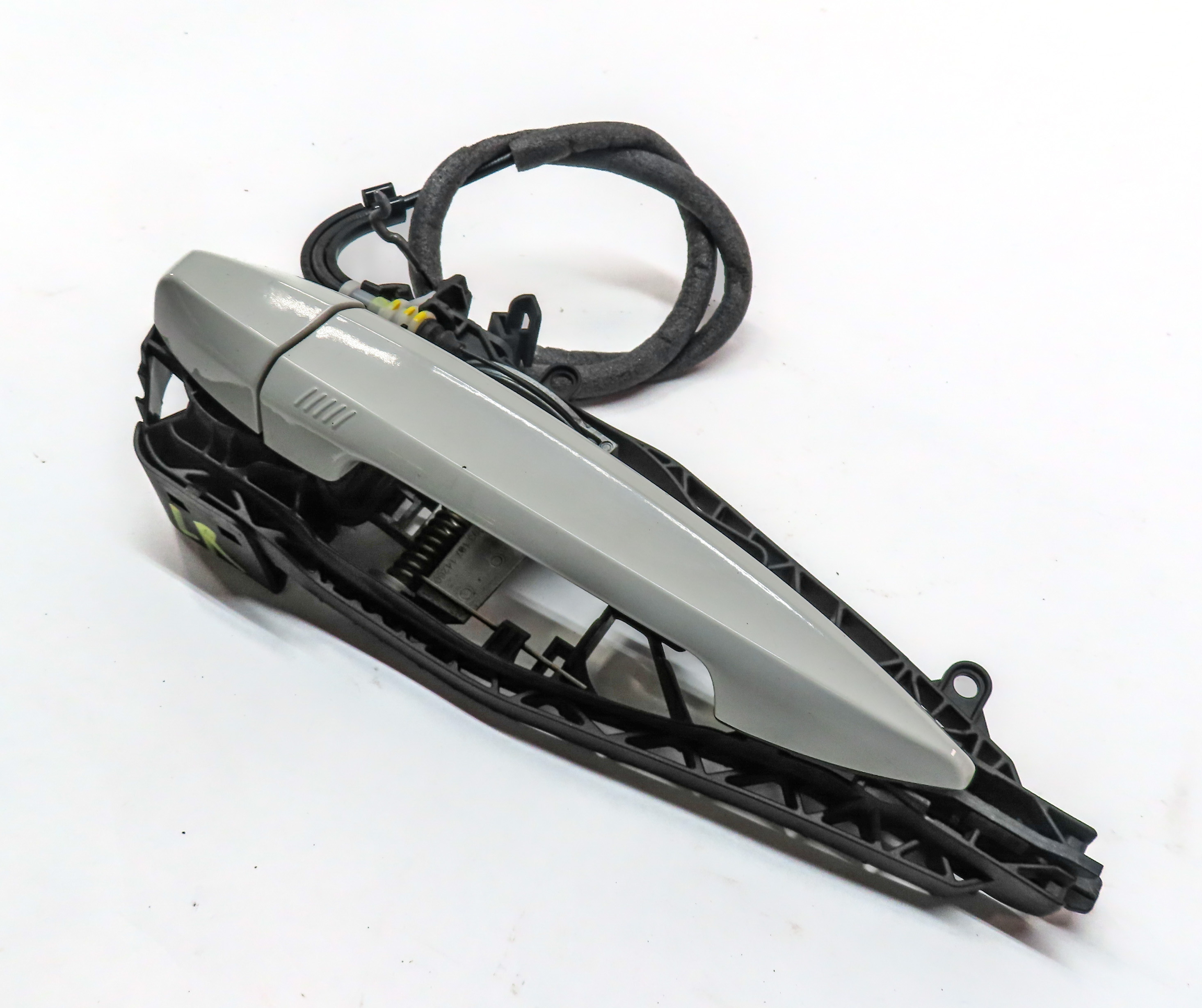 14-21 BMW X1 X2 X5 X6 (F15 F16 F39 F48) REAR LEFT COMFORT DOOR HANDLE (White) — exact item pictured